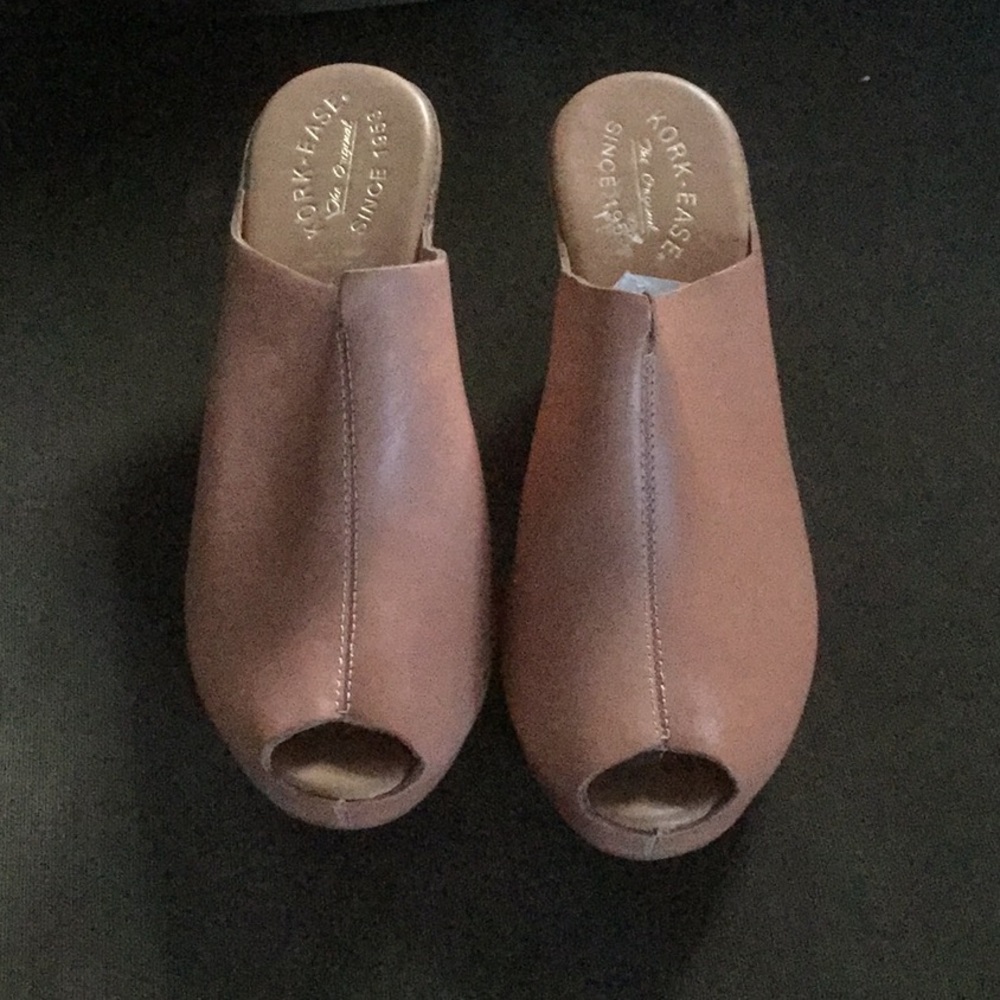 Kork-ease peep toe wedge slides